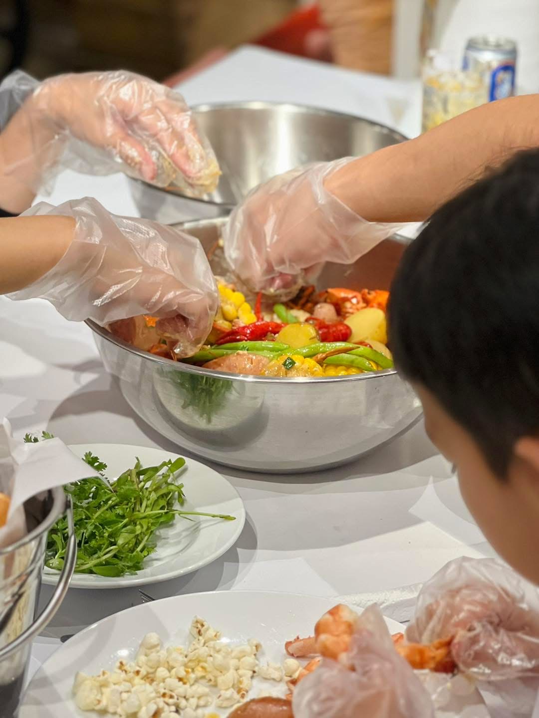 Nhà hàng Crab House - Nhà Ghẹ