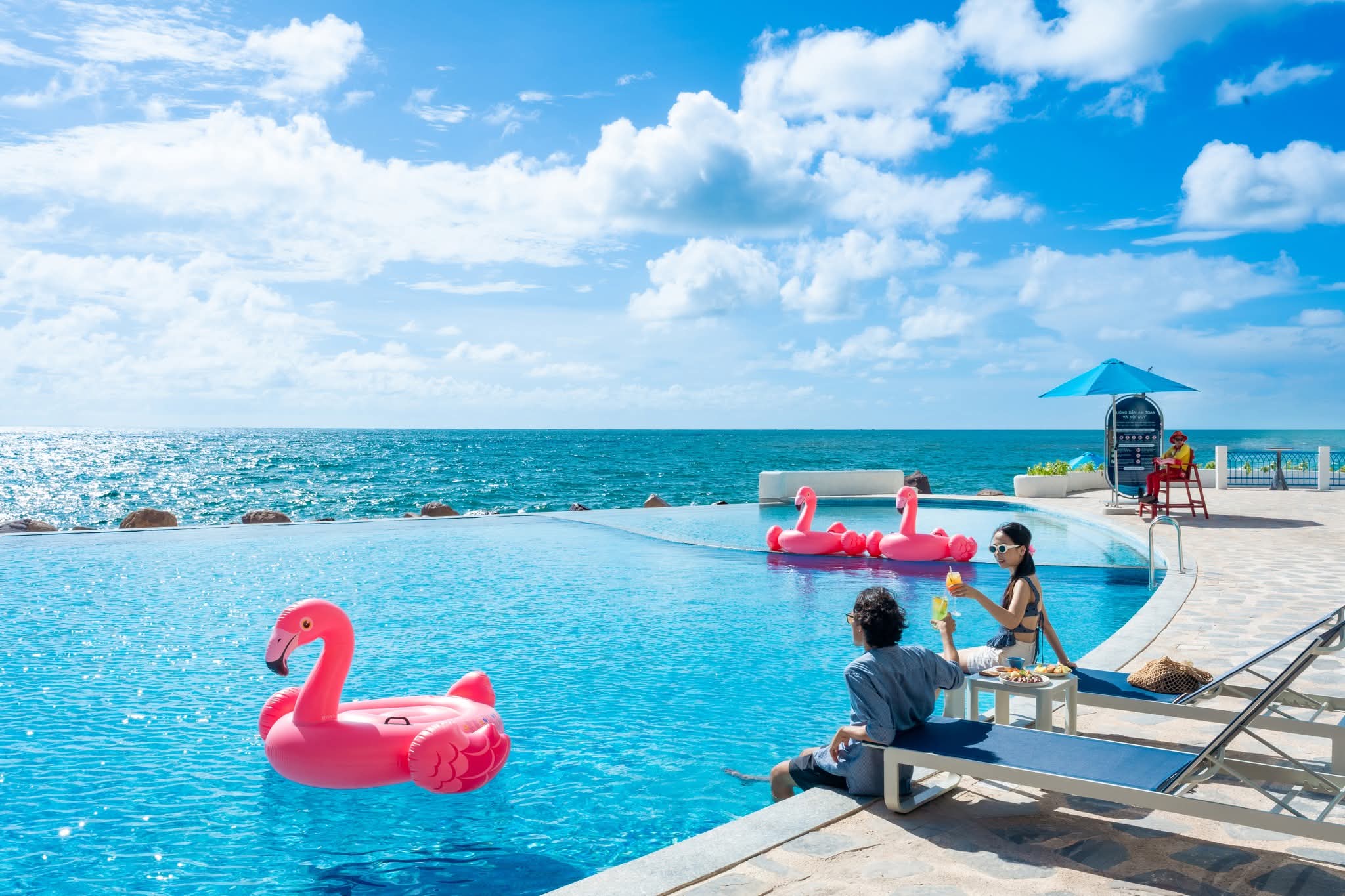 Santo Beach Club Hòn Thơm