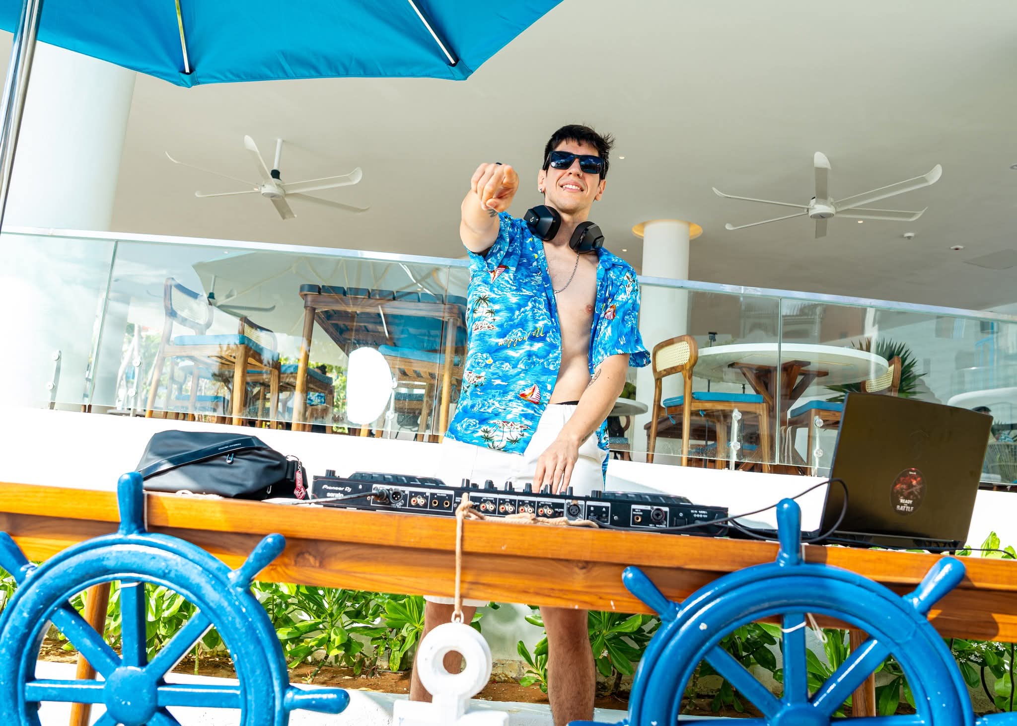 Santo Beach Club Hòn Thơm