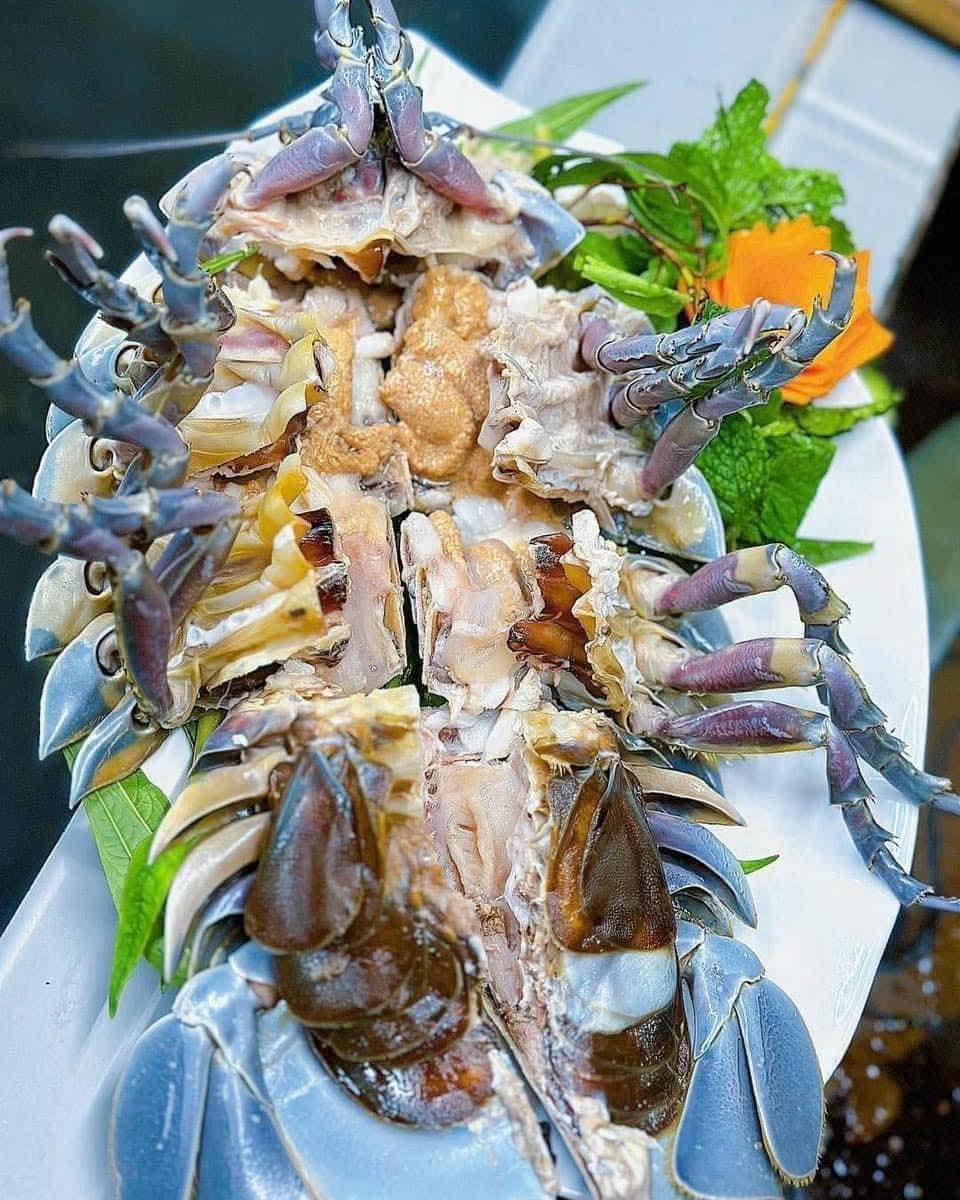 Nhà hàng Động Tôm Hùm Phú Quốc - Thiên đường hải sản tươi sống kết hợp ngắm hoàng hôn tại Dương Đông