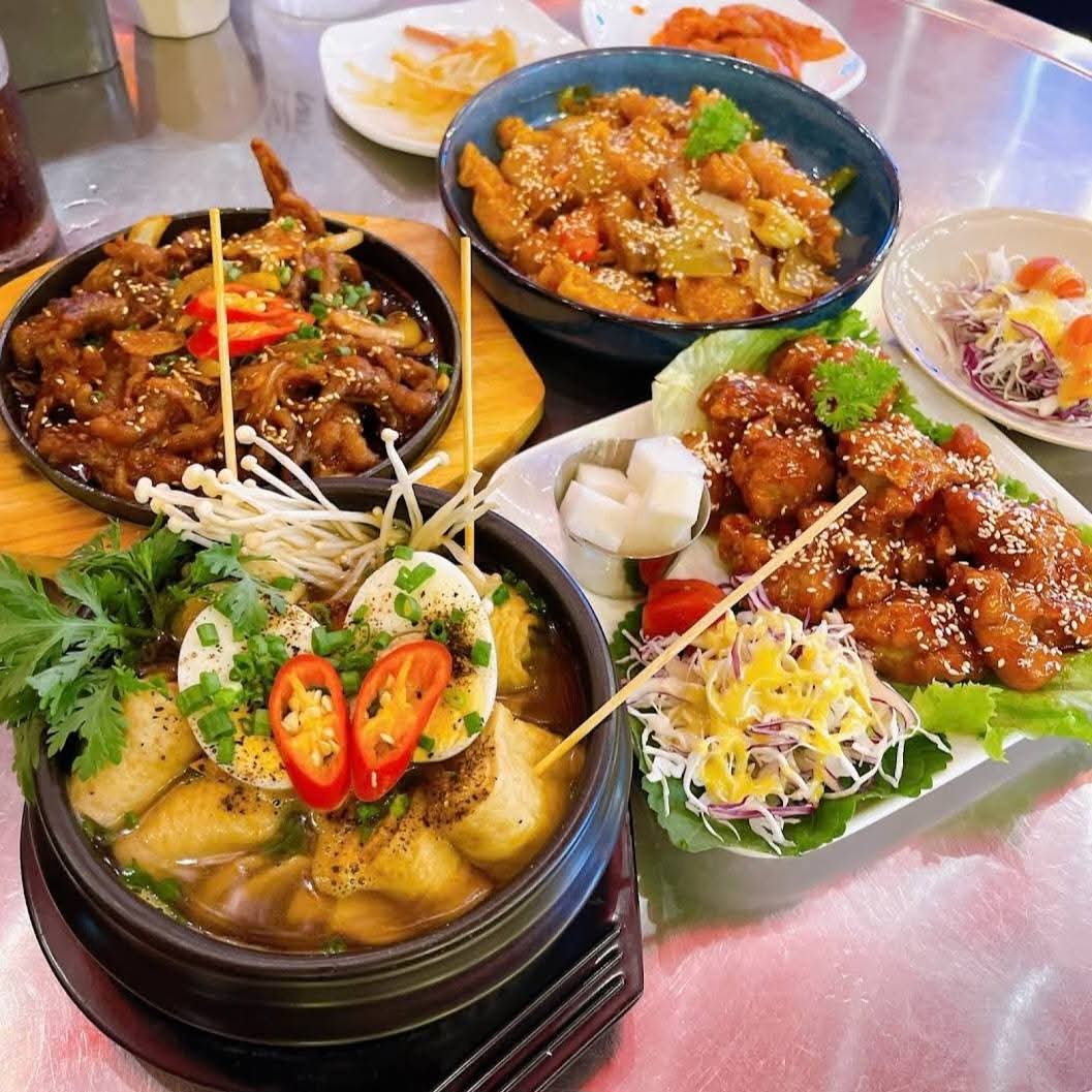 Quán nhậu Seok2 Pocha Phú Quốc - Nơi thưởng thức ẩm thực Hàn Quốc