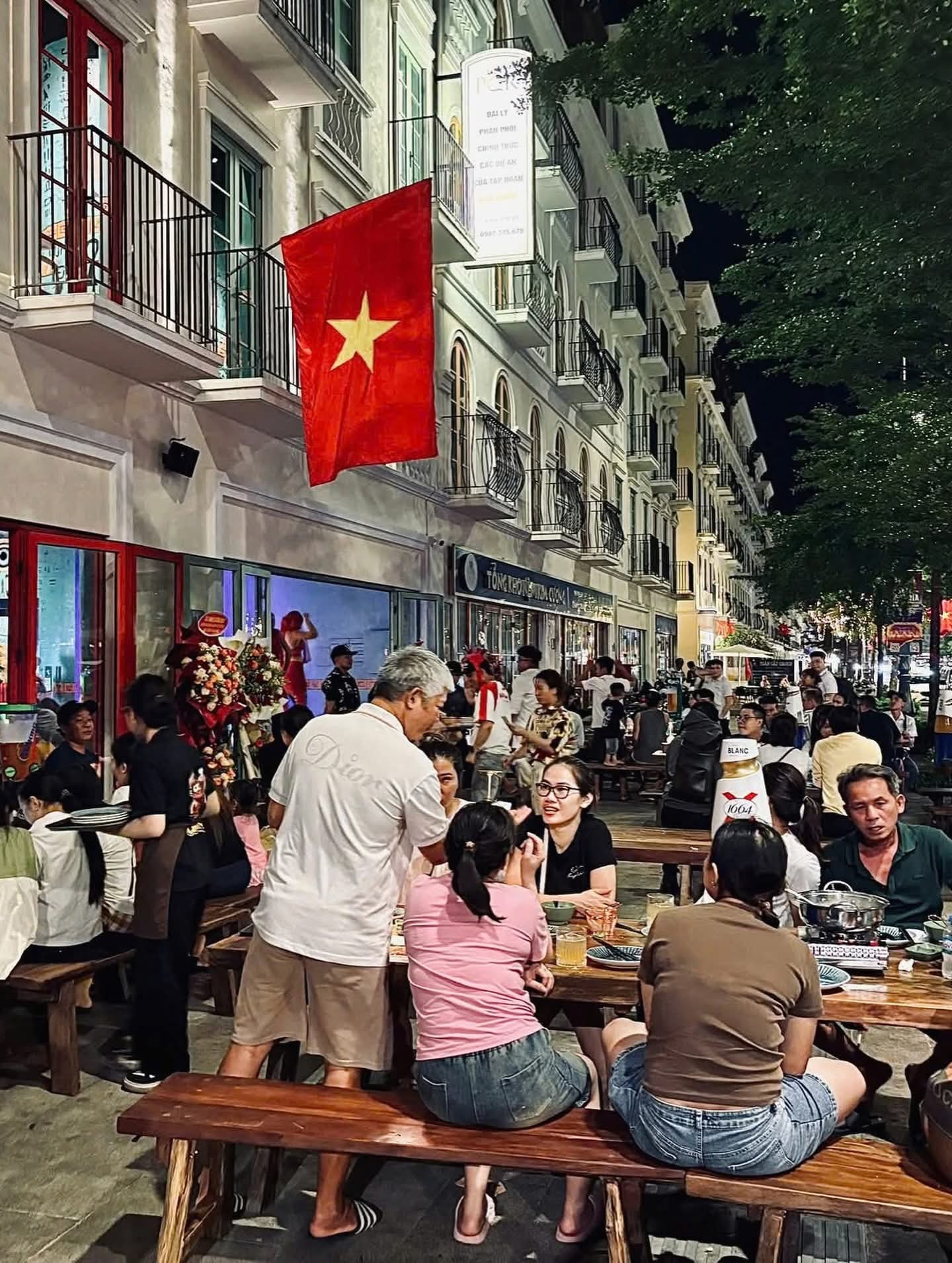 Nhà hàng Mummy Beer Garden Phú Quốc - Điểm hẹn sôi động cho những buổi tụ tập tại An Thới