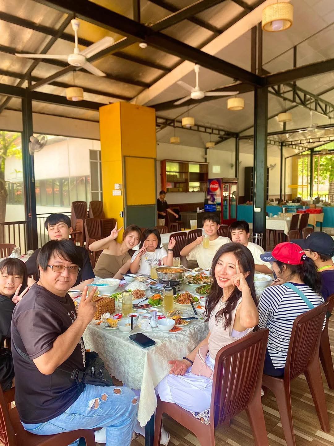 Nhà hàng hải sản TH-68 Phú Quốc - Hải sản tươi sống, không gian đẹp và Gala Dinner
