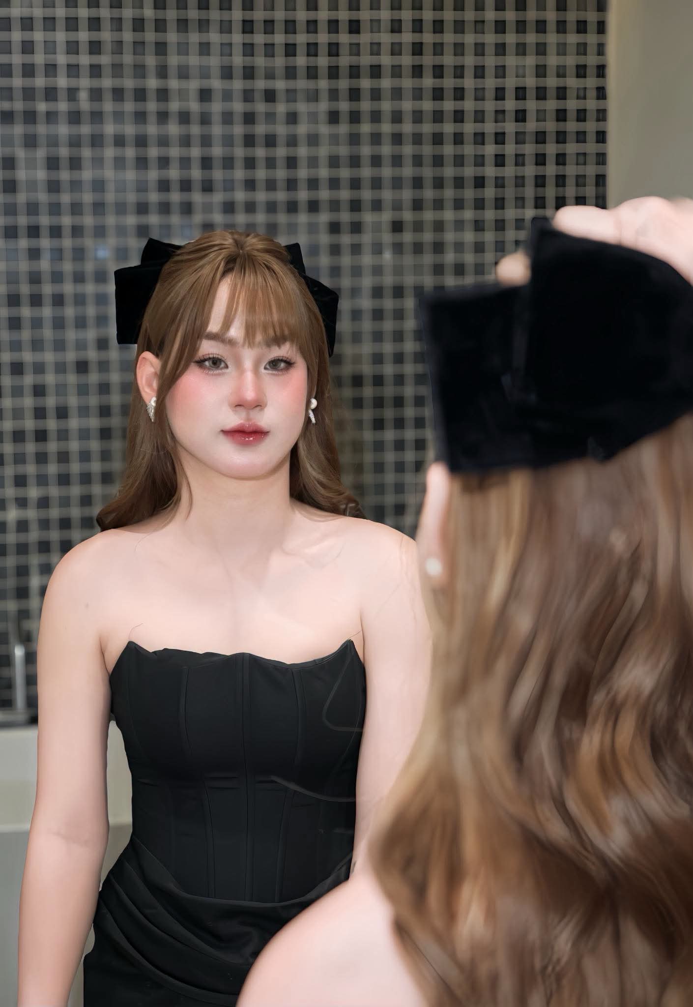 Dịch vụ trang điểm tại Phú Quốc - Makeup Artist chuyên nghiệp, đẹp tự nhiên