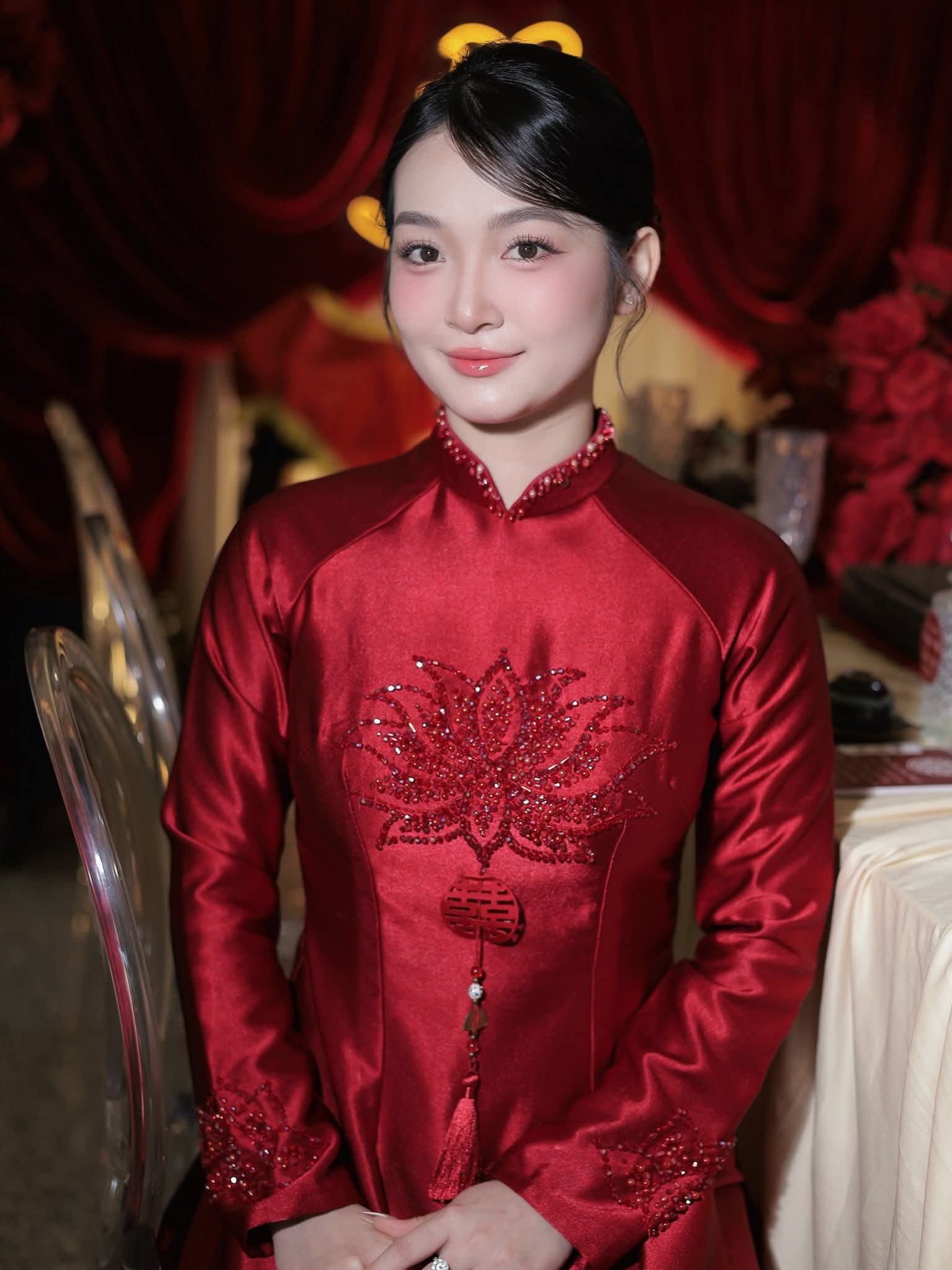 Dịch vụ trang điểm tại Phú Quốc - Makeup Artist chuyên nghiệp, đẹp tự nhiên