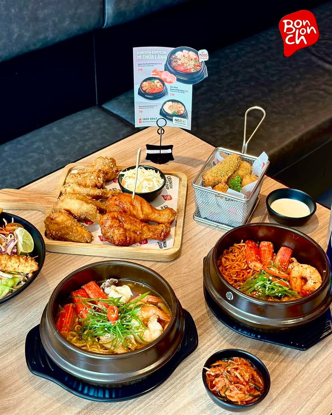 Nhà hàng Bonchon đường Trần Hưng Đạo - Gà rán Hàn Quốc giữa trung tâm Dương Đông