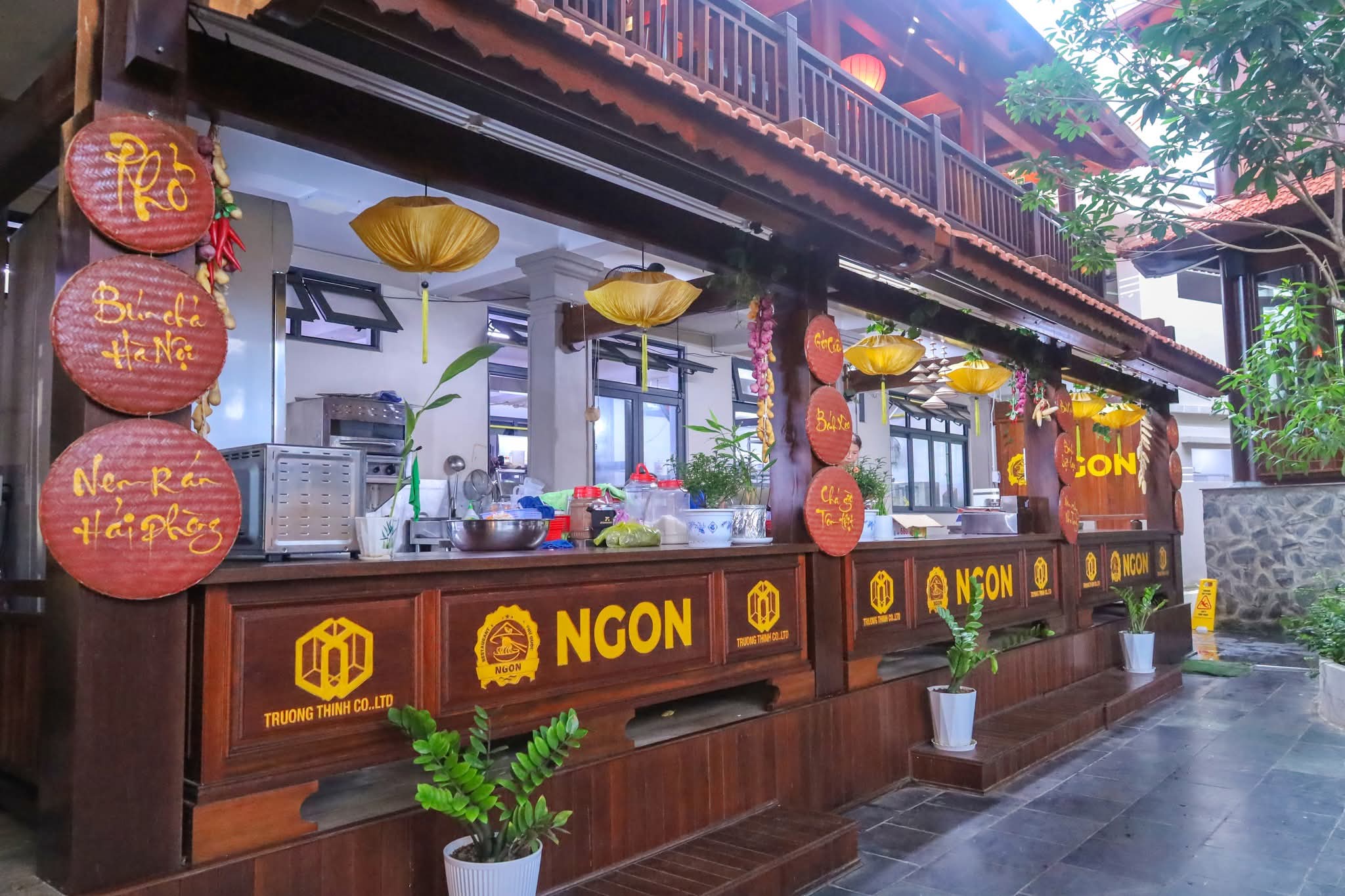 Nhà hàng Ngon - Trường Thịnh Phú Quốc