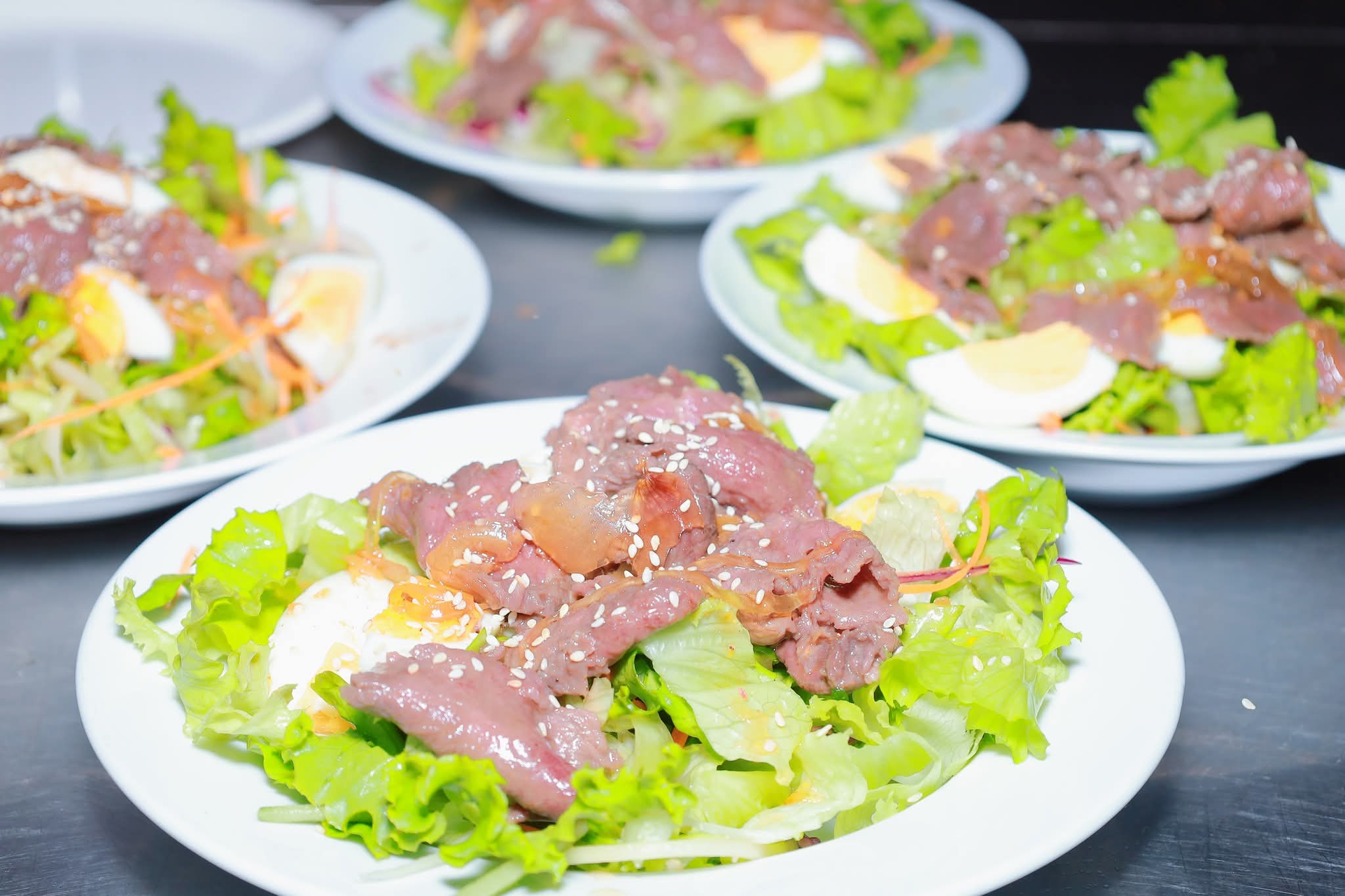 Nhà hàng Ngon - Trường Thịnh Phú Quốc