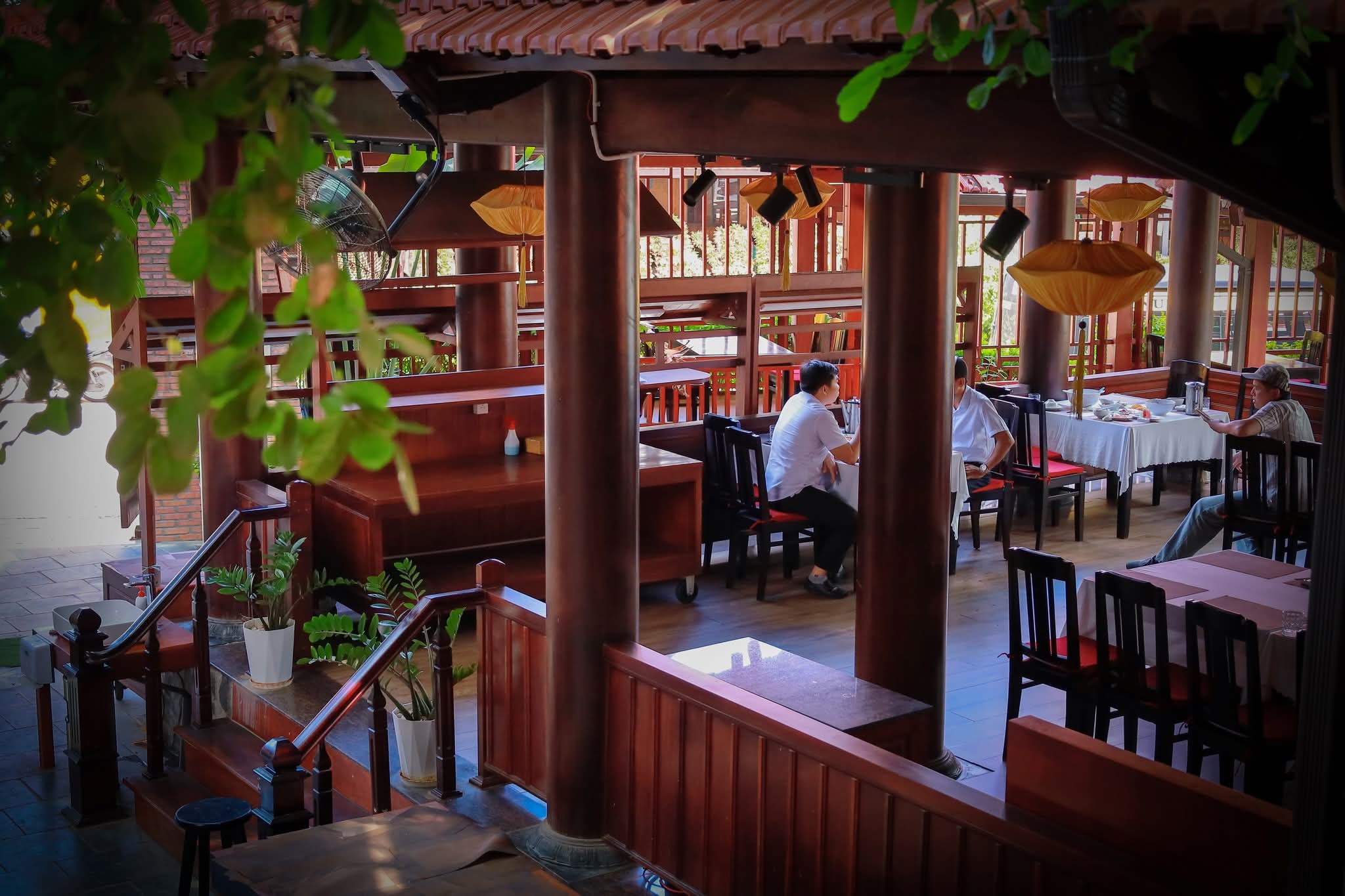 Nhà hàng Ngon - Trường Thịnh Phú Quốc
