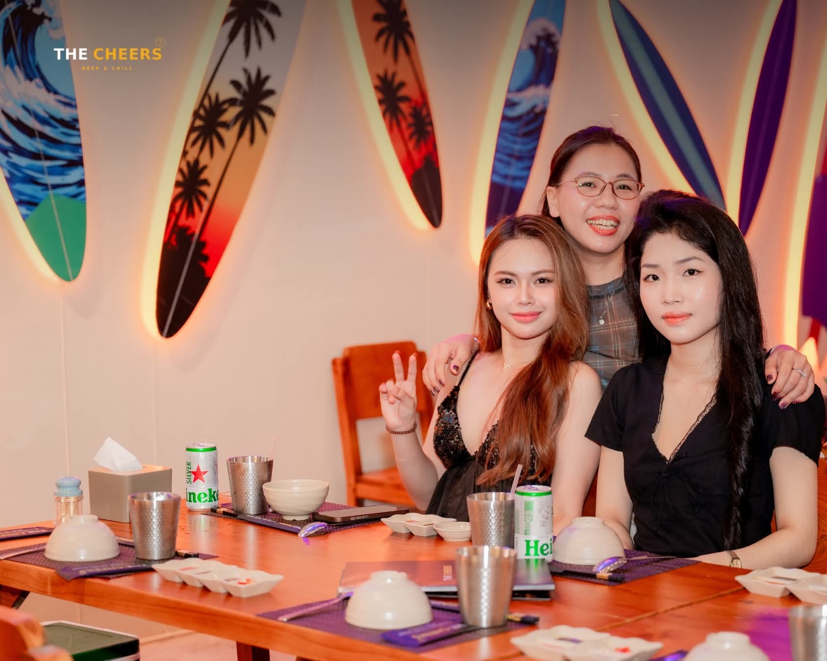 Nhà hàng The Cheers Phú Quốc - Toạ độ "Beer & Chill" gây thương nhớ tại trung tâm Dương Đông 
