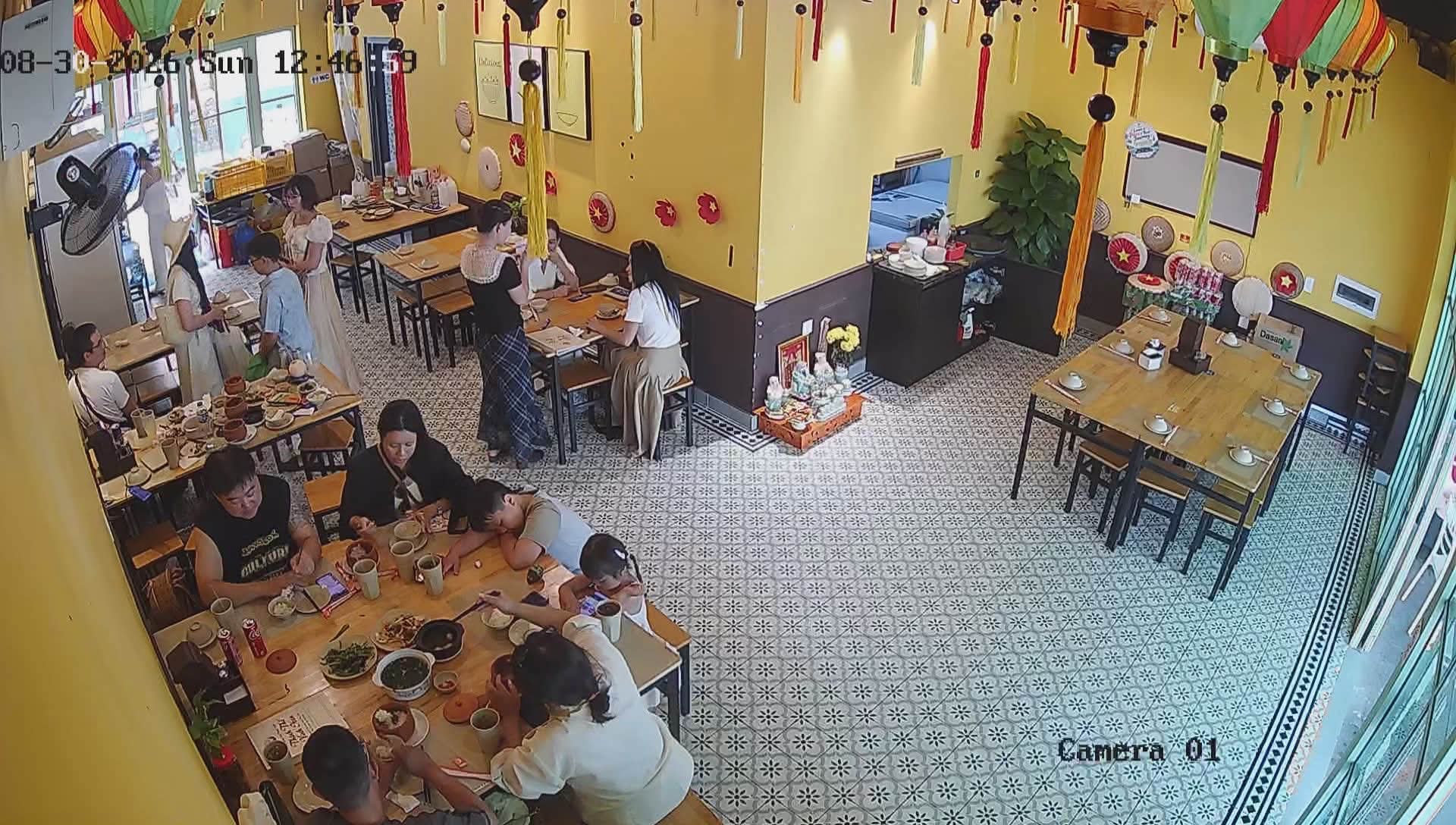Nhà hàng Thịnh Thế Vinh Hoa Phú Quốc - Cơm niêu Việt giữa lòng An Thới