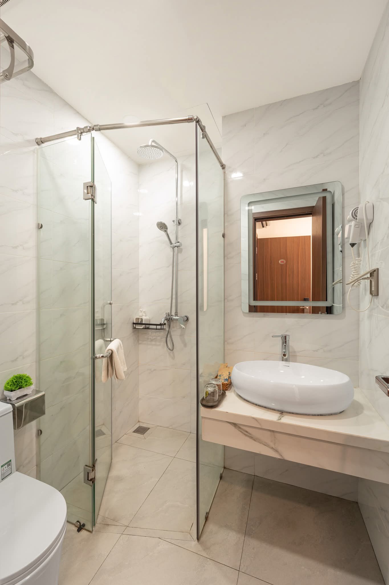 Season Hotel Phú Quốc - Khách sạn tại Sunset Town