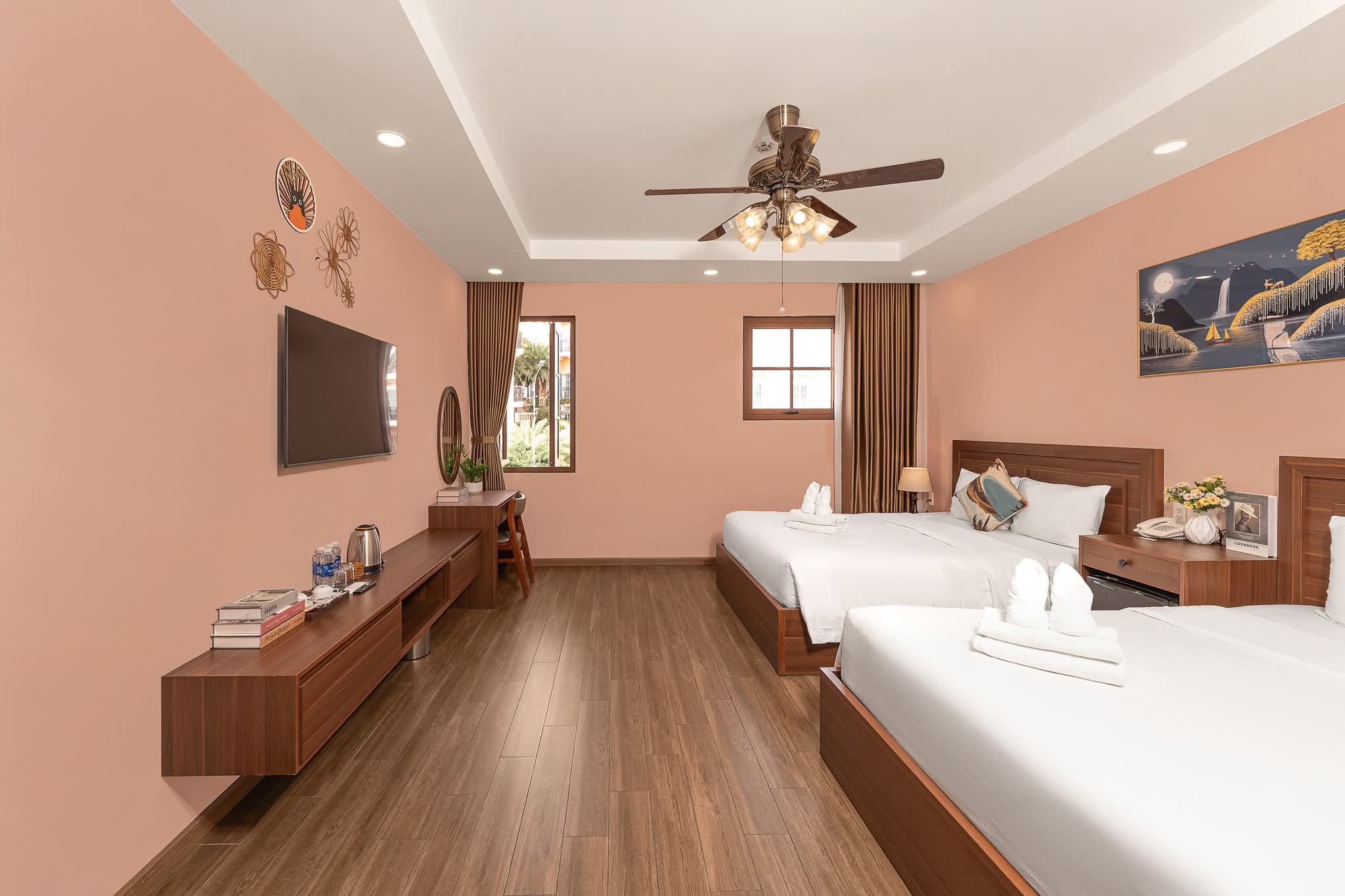 Season Hotel Phú Quốc - Khách sạn tại Sunset Town
