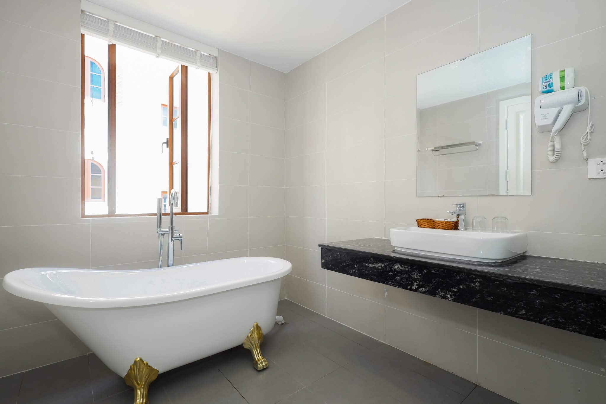 Rose Hotel & Spa Phú Quốc - Khách sạn trong khu vực Sunset Town