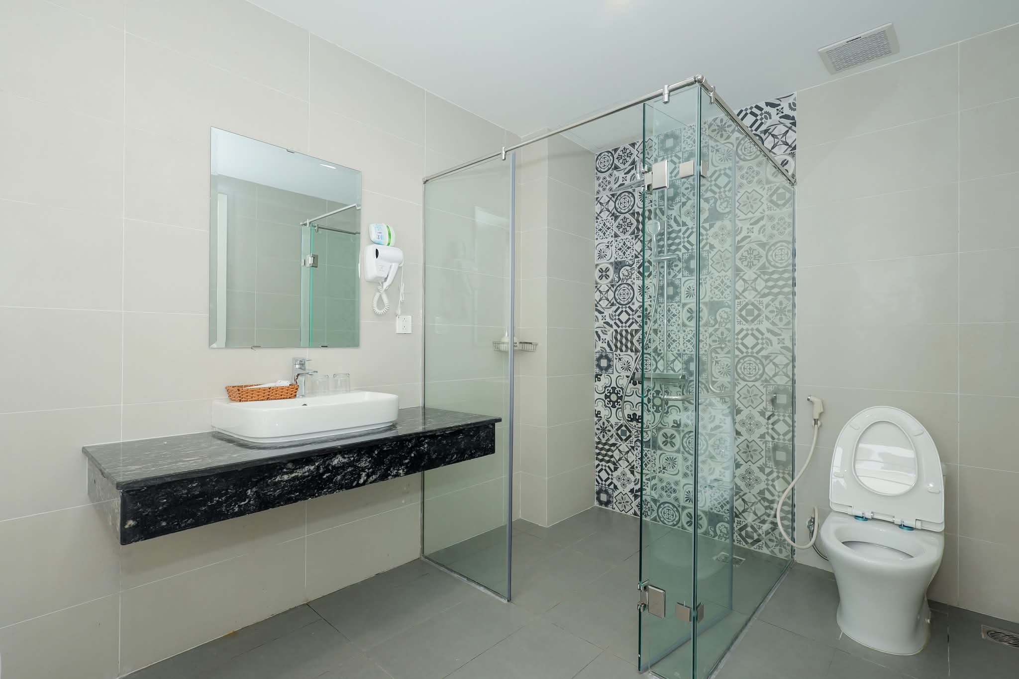 Rose Hotel & Spa Phú Quốc - Khách sạn trong khu vực Sunset Town