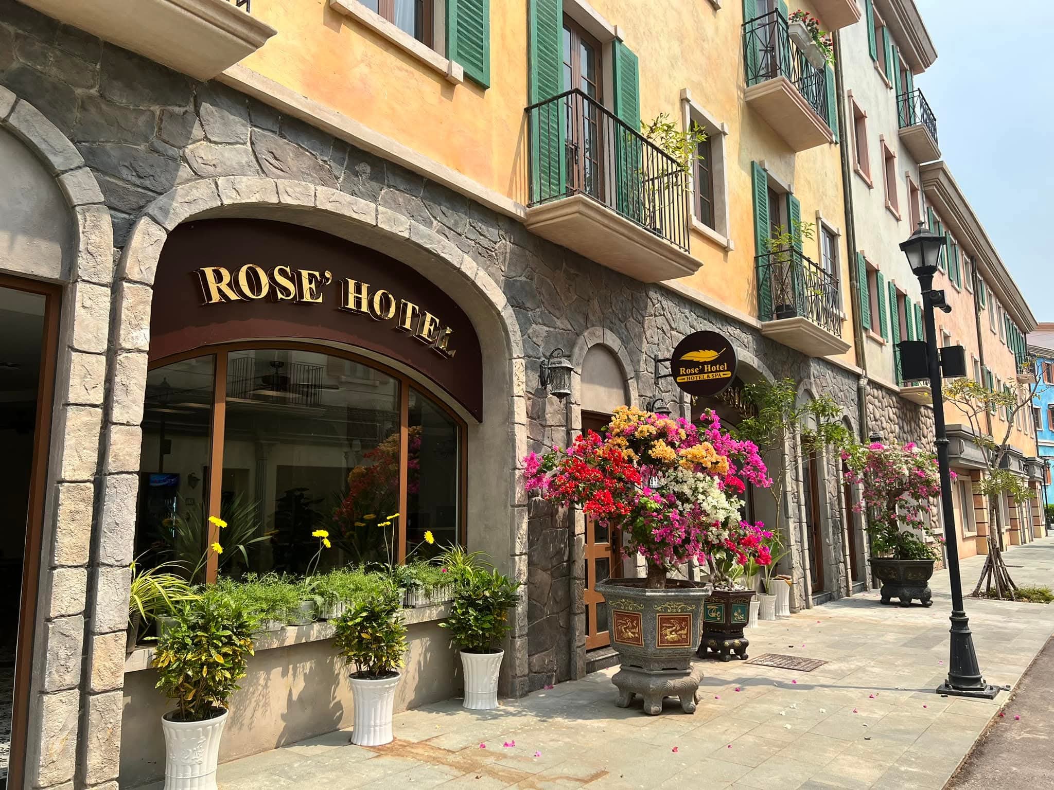 Rose Hotel & Spa Phú Quốc - Khách sạn trong khu vực Sunset Town