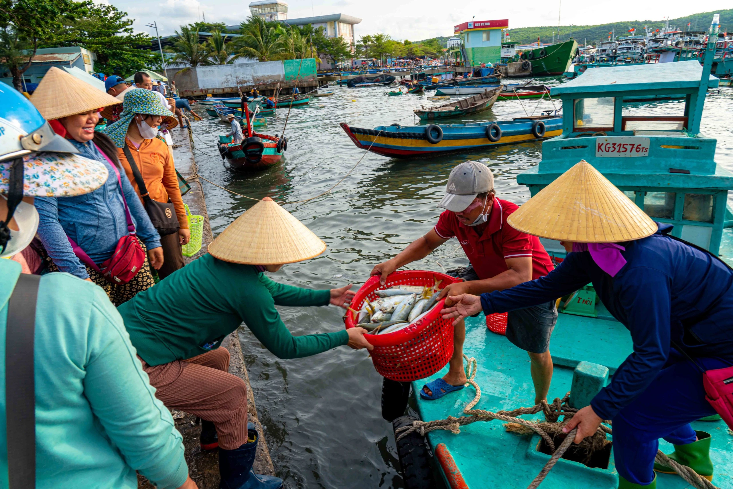 Văn hóa làng chài và nghề đánh bắt hải sản Phú Quốc